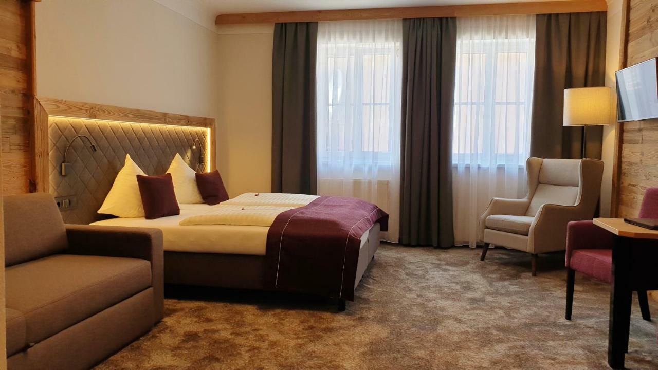 Hotel Stegerbraeu Радштадт Екстер'єр фото